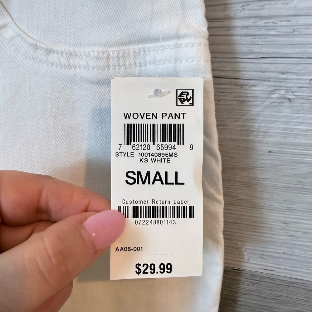 Karen Scott NWT White Woven Pull-On Straight Leg Pants Size Small - Picture 7 of 12